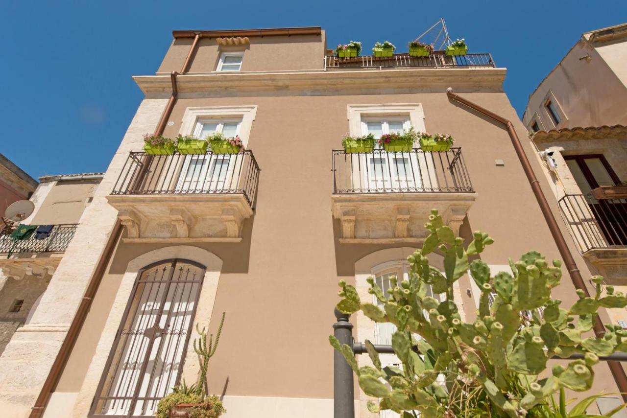Villa Le Tre Muse Syrakus Exterior foto